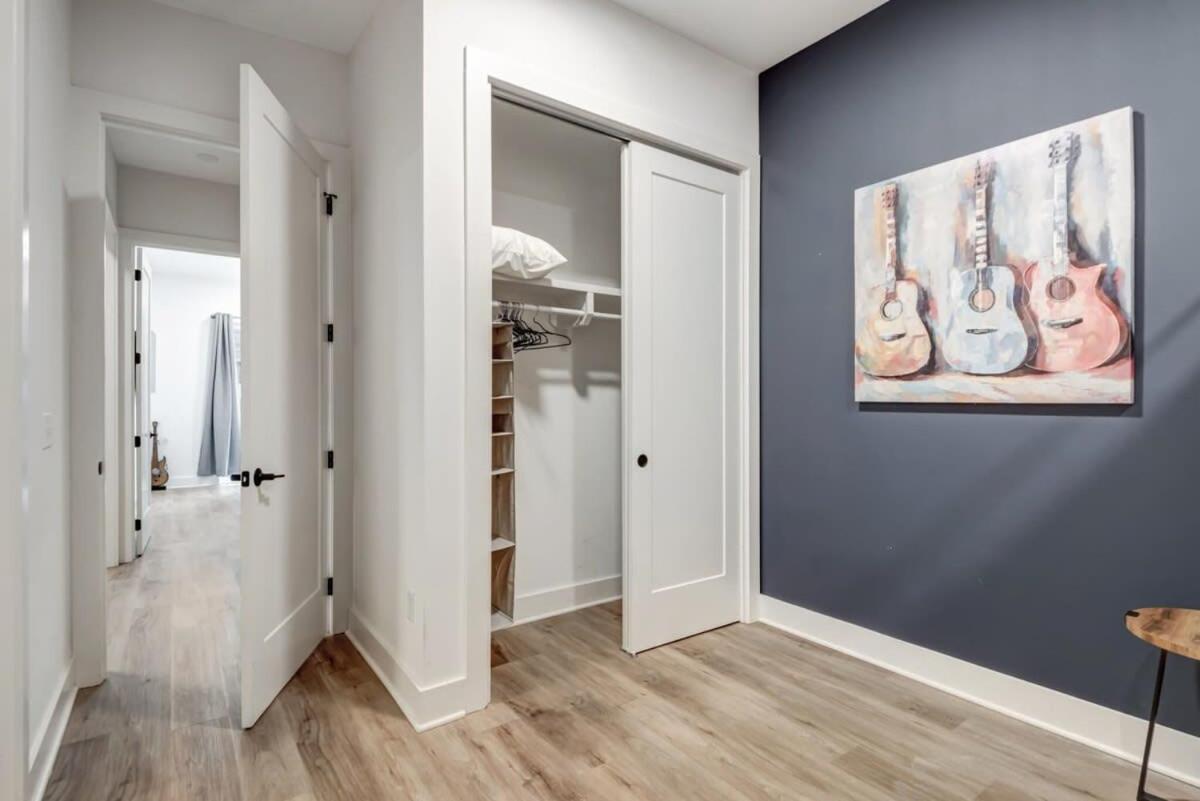 Cozy E Nash By 5 Points - 1,2mi To Broadway * Nashville
