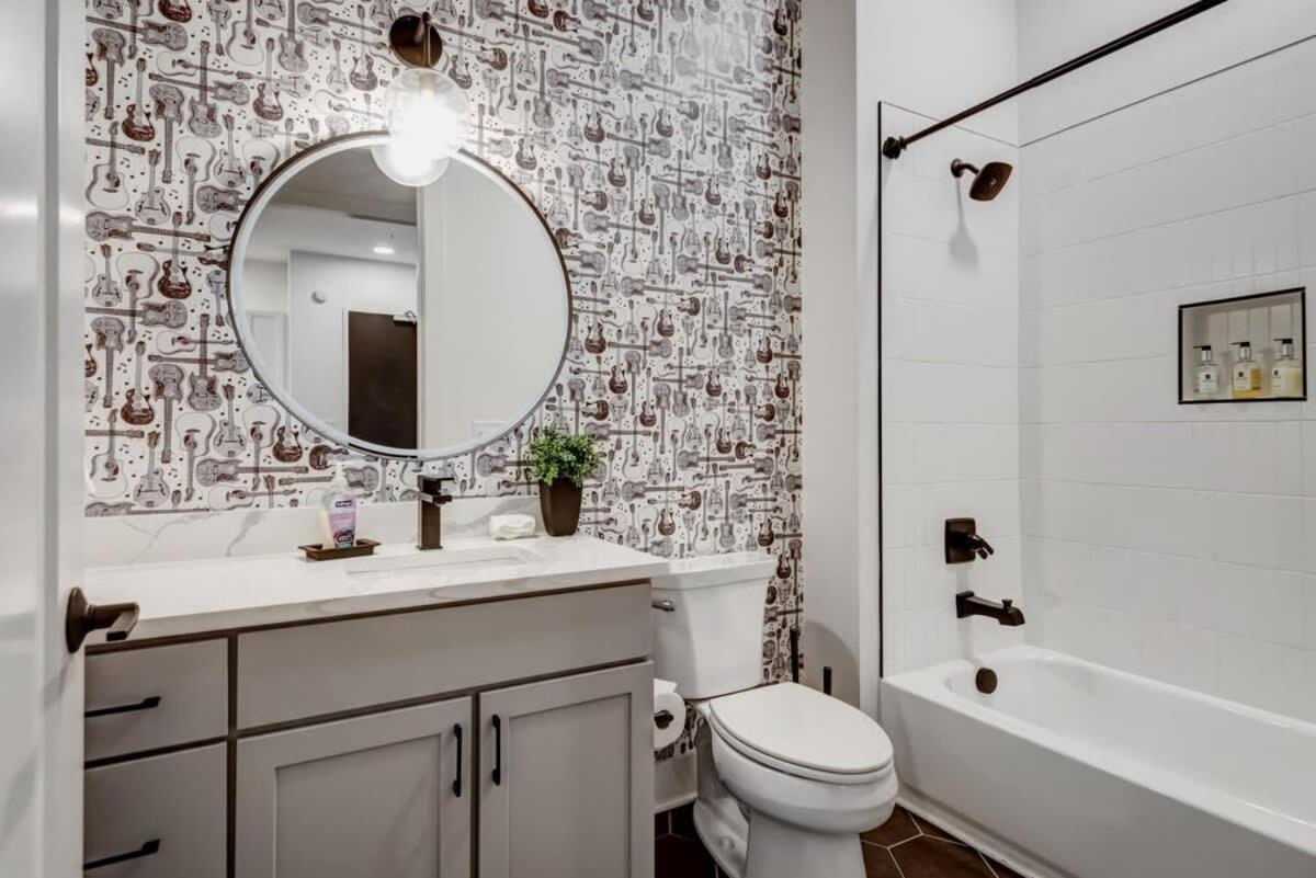 Holiday home Cozy E Nash By 5 Points - 1,2mi To Broadway *